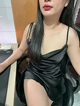 Bella439 online show from May 29, 2026, 2:04 pm