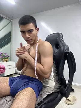 Sebastian Vega online show from July 3, 2026, 12:06 am