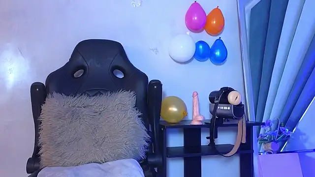 Sebastian Vega online show from July 9, 2026, 11:53 pm
