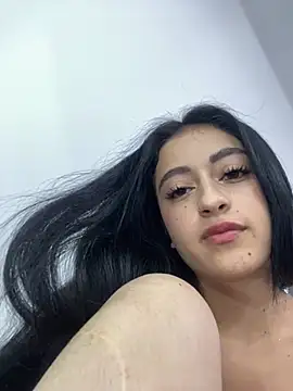 sol evanss  online show from May 8, 2026, 3:56 am