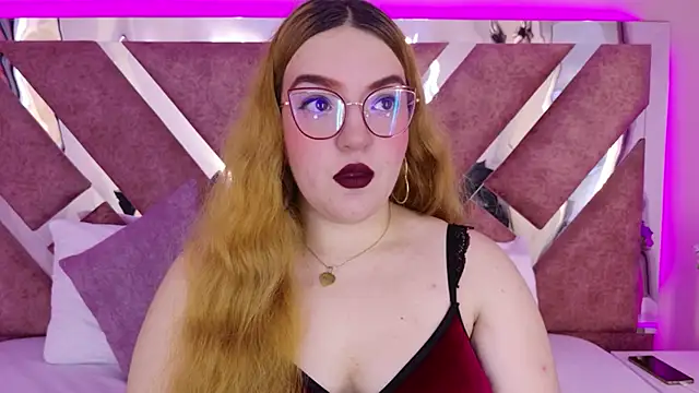 IrinnaShidou  online show from May 26, 2026, 7:43 pm