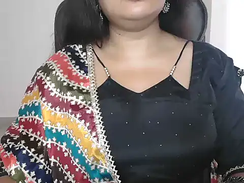 Snapshot of Yanshi23 chatting on May 16, 2026, 3:36 am Yanshi23 online show from May 16, 2026, 3:36 am