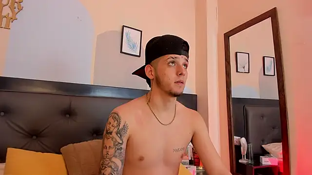 Snapshot of Boy_Mathew chatting on June 1, 2026, 11:34 am Boy Mathew online show from June 1, 2026, 11:34 am