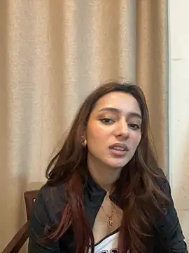 Snapshot of Lilywant chatting on May 31, 2026, 10:44 am Lilywant online show from May 31, 2026, 10:44 am