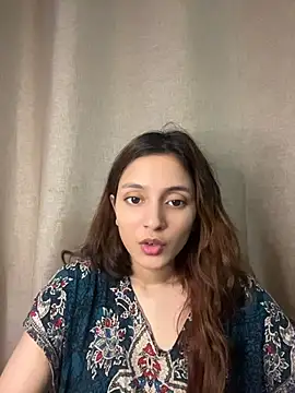 Lilywant online show from July 15, 2026, 3:50 pm