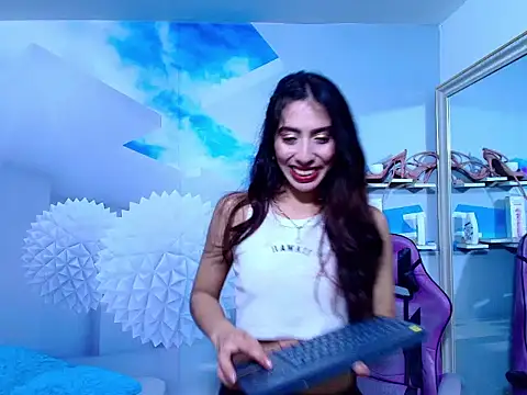 AMBEL-ROSE online show from May 15, 2026, 12:28 am