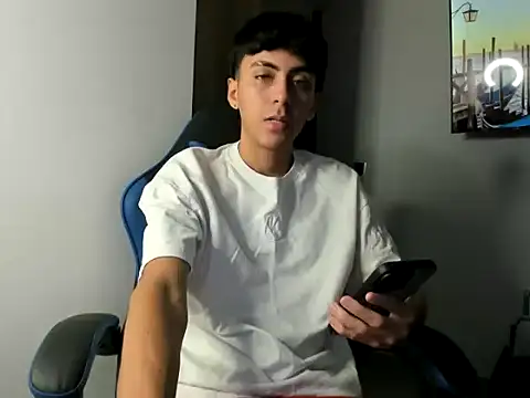 Ian andrey online show from May 24, 2026, 10:59 pm