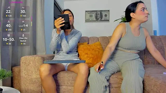 ElizabethAndEliana online show from May 21, 2026, 1:29 pm
