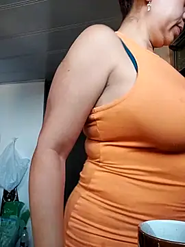 Snapshot of Tumilf chatting on May 20, 2026, 1:28 pm Tumilf online show from May 20, 2026, 1:28 pm
