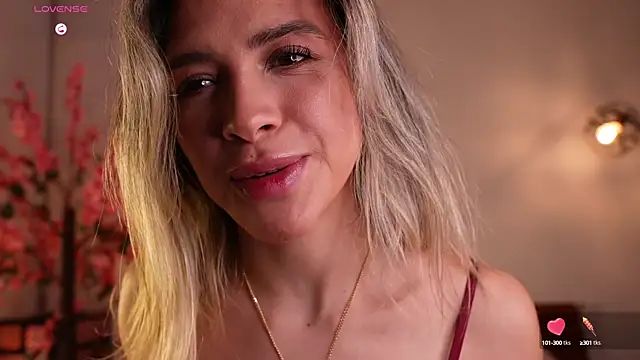 Snapshot of R4-V3N chatting on March 22, 2025, 5:17 am R4-V3N online show from March 22, 2025, 5:17 am