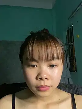 Cry sexy online show from May 27, 2026, 6:10 am
