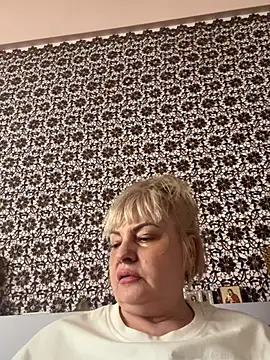 Snapshot of AnastasiaGrey777 chatting on May 13, 2026, 9:17 am AnastasiaGrey777 online show from May 13, 2026, 9:17 am