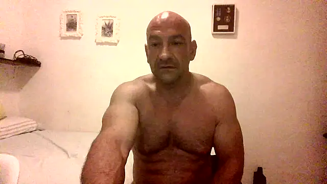 Snapshot of oFg3H5Dj chatting on May 31, 2026, 8:10 pm oFg3H5Dj online show from May 31, 2026, 8:10 pm