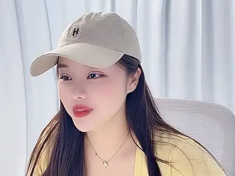 Snapshot of Qingqing19 chatting on May 16, 2026, 2:27 pm Qingqing19 online show from May 16, 2026, 2:27 pm