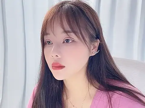 Snapshot of Qingqing19 chatting on May 17, 2026, 2:31 am Qingqing19 online show from May 17, 2026, 2:31 am