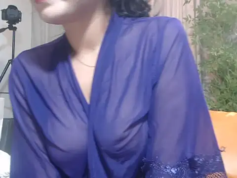 tutu13145 online show from May 24, 2026, 1:16 pm