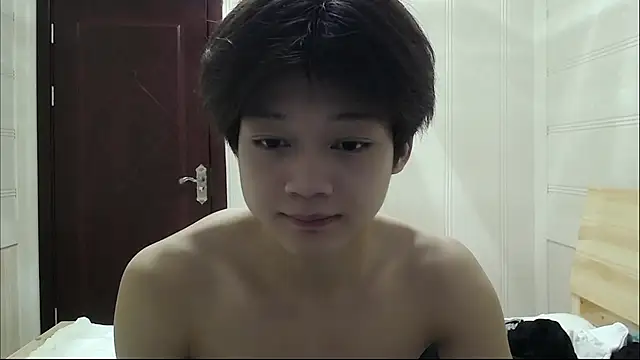 XJ-XIAOXIAO online show from May 14, 2026, 7:42 pm