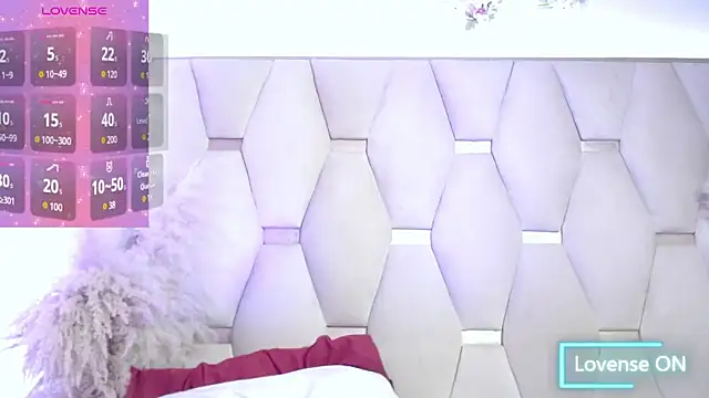 Snapshot of Zafira-lux chatting on May 19, 2026, 8:37 pm Zafira-lux online show from May 19, 2026, 8:37 pm
