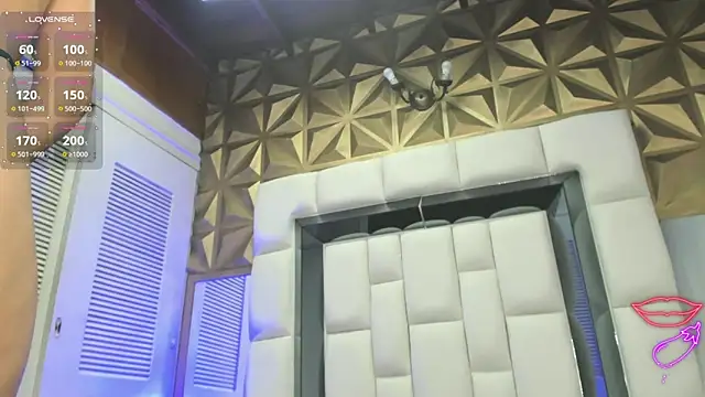 Snapshot of peyton_luoise27 chatting on May 11, 2026, 4:15 pm peyton luoise27 online show from May 11, 2026, 4:15 pm