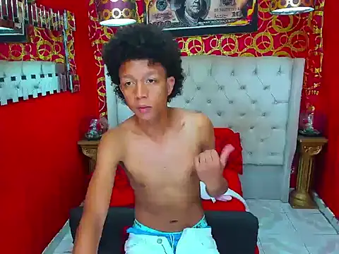 skinny20boy online show from June 16, 2026, 11:18 pm
