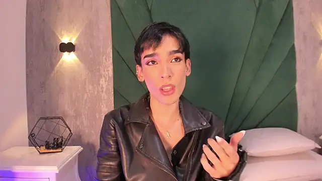 Andy vergara1 online show from May 25, 2026, 11:49 am