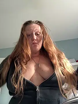 Snapshot of Kellilyn10 chatting on May 16, 2026, 6:17 pm Kellilyn10 online show from May 16, 2026, 6:17 pm