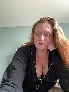 Snapshot of Kellilyn10 chatting on May 24, 2026, 7:08 pm Kellilyn10 online show from May 24, 2026, 7:08 pm