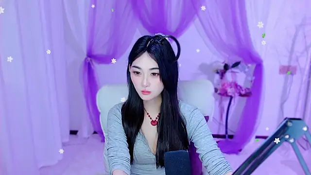 Tili Lucky online show from May 19, 2026, 1:56 am