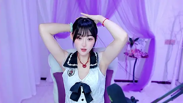 Tili Lucky online show from May 26, 2026, 1:23 am