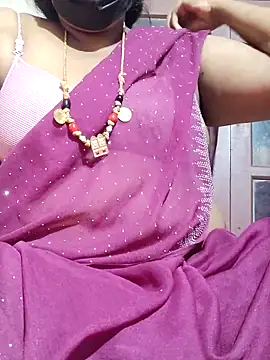Snapshot of tamilkavitha123 chatting on May 25, 2026, 4:35 pm tamilkavitha123 online show from May 25, 2026, 4:35 pm