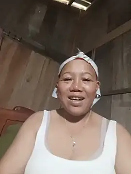 Elenla-ass online show from May 15, 2026, 11:45 pm