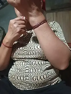 Elenla-ass online show from May 25, 2026, 11:22 pm