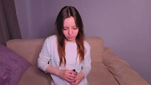 lolytaberry online show from May 25, 2026, 2:06 am
