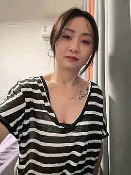 Snapshot of huihui_520 chatting on May 16, 2026, 2:38 pm huihui 520 online show from May 16, 2026, 2:38 pm