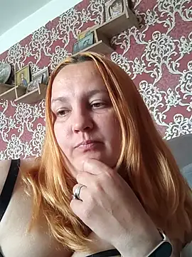 Snapshot of Red-HairedBeast chatting on May 19, 2026, 6:42 am Red-HairedBeast online show from May 19, 2026, 6:42 am