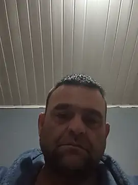 Snapshot of CasalCoupeBrasil chatting on May 27, 2026, 6:21 am CasalCoupeBrasil online show from May 27, 2026, 6:21 am