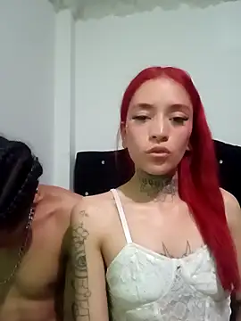 Snapshot of ChicaFuegoDulce chatting on May 8, 2026, 2:33 pm ChicaFuegoDulce online show from May 8, 2026, 2:33 pm