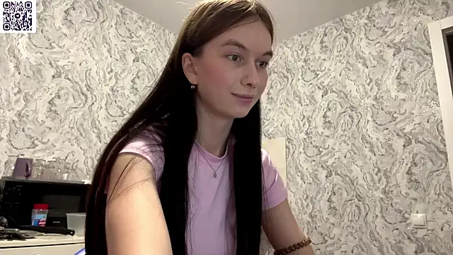 Snapshot of HinaDesire chatting on May 11, 2026, 9:12 pm HinaDesire online show from May 11, 2026, 9:12 pm