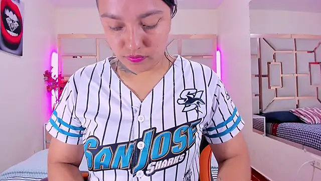 haeily ruiz online show from May 16, 2026, 3:58 am