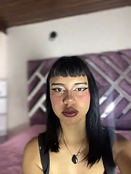 Snapshot of AntonellaCooper_Pink chatting on May 15, 2026, 7:21 pm AntonellaCooper Pink online show from May 15, 2026, 7:21 pm