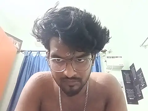Snapshot of yasshhhh050 chatting on May 17, 2026, 4:58 pm yasshhhh050 online show from May 17, 2026, 4:58 pm