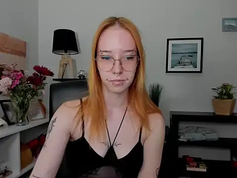 foxSonya online show from July 10, 2026, 5:45 am
