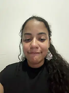 Snapshot of saharariderr chatting on May 16, 2026, 2:19 am saharariderr online show from May 16, 2026, 2:19 am