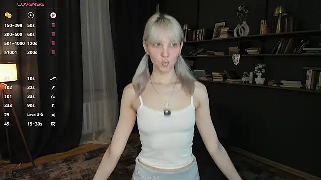 Snapshot of DelorisDetrich chatting on May 26, 2026, 7:43 pm DelorisDetrich online show from May 26, 2026, 7:43 pm