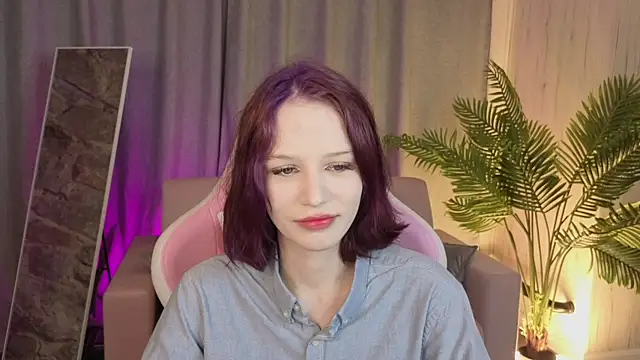 Snapshot of AliceJohansone chatting on May 29, 2026, 1:58 am AliceJohansone online show from May 29, 2026, 1:58 am
