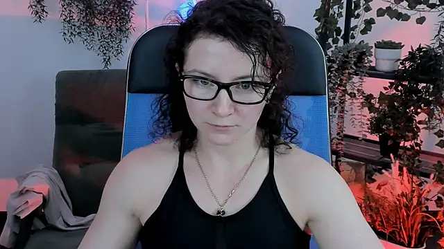 Snapshot of AureliaGleam chatting on May 14, 2026, 7:26 am AureliaGleam online show from May 14, 2026, 7:26 am