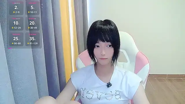 Ooo-Lola online show from June 2, 2026, 4:47 am