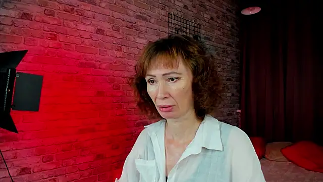 gracekellyyy online show from July 3, 2026, 4:08 am