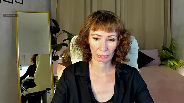 gracekellyyy online show from July 12, 2026, 4:03 am