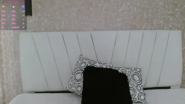 Snapshot of AliceSmity__ chatting on May 10, 2026, 11:59 am AliceSmity online show from May 10, 2026, 11:59 am